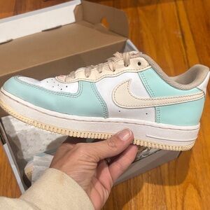 Nike Air Force 1 Low in Mint and Cream